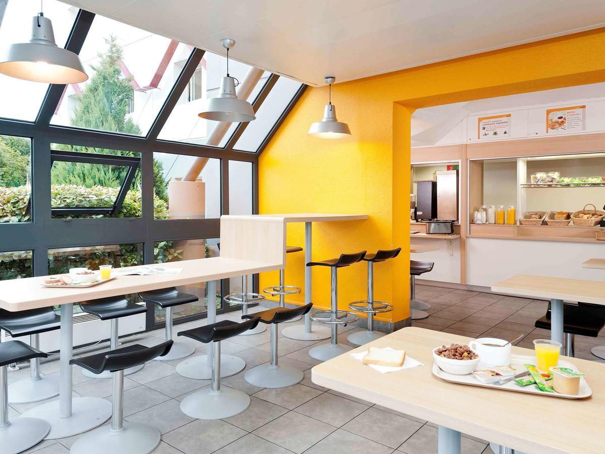 大十字圣艾蒂安f1酒店 La Grand-Croix 外观 照片